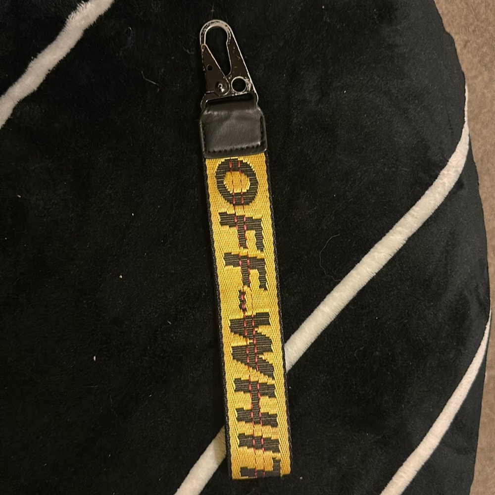 Off-white keychain wristlet